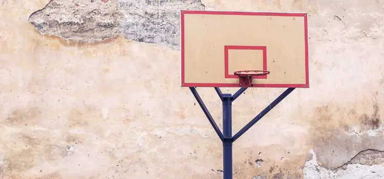 DIY Small Backyard Basketball Court 