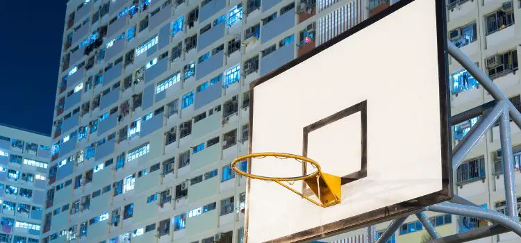 apartments with indoor basketball courts